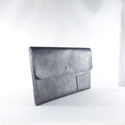 ASANTE MINI LAPTOP/DOCUMENT SLEEVE IN METALLIC GREY