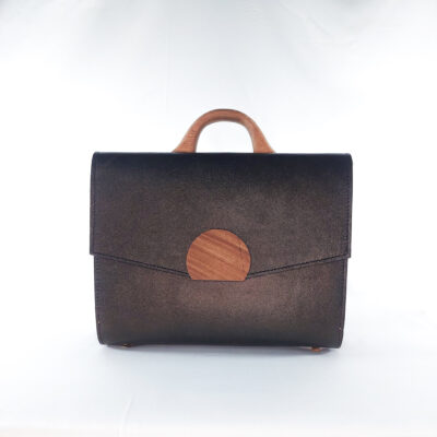 ABA BRIEF BAG IN BLACK AND RED GRAIN