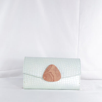 NANA AMA MEDIUM IN MINT CROC