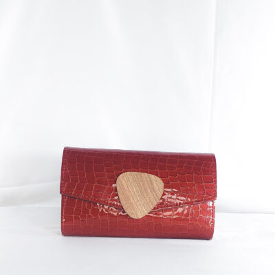 NANA AMA MEDIUM IN RED CROC